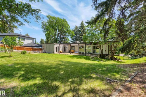 8 Laurier Place, Edmonton, AB 