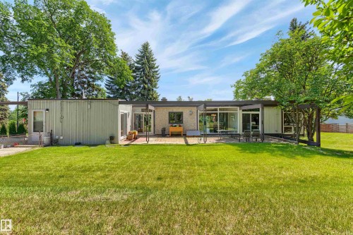 8 Laurier Place, Edmonton, AB 