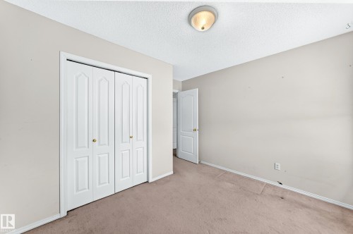 15826 67B Street, Edmonton, AB 
