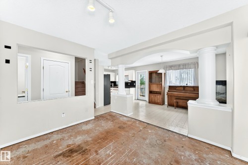 15826 67B Street, Edmonton, AB 