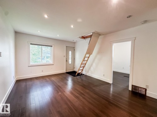 9612 74 Avenue, Edmonton, AB 