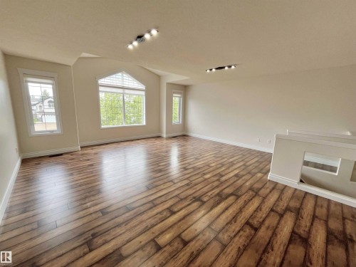 Empty room - 10 Erickson Close, St. Albert, AB 