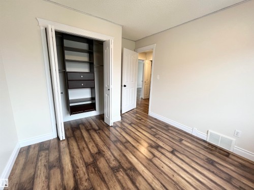 Bedroom - 10 Erickson Close, St. Albert, AB 