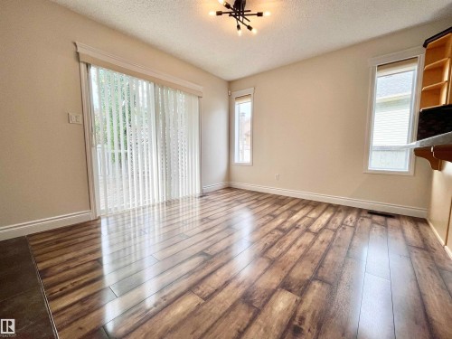 Empty room - 10 Erickson Close, St. Albert, AB 
