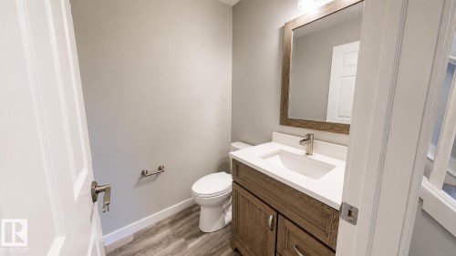 2 Hampton Crest, Sherwood Park, AB 
