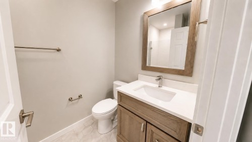 2 Hampton Crest, Sherwood Park, AB 