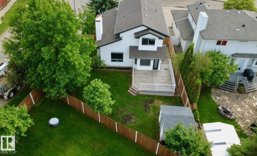 2 Hampton Crest, Sherwood Park, AB 