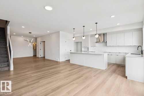 7015 50A Avenue, Beaumont, AB 