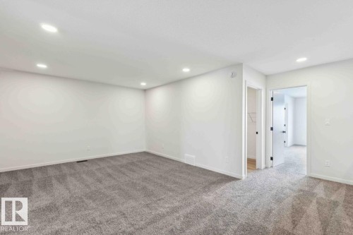 7015 50A Avenue, Beaumont, AB 