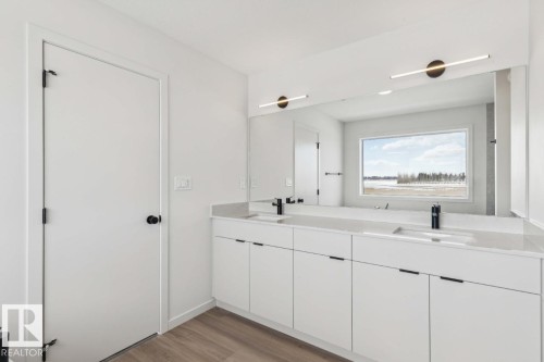 7015 50A Avenue, Beaumont, AB 