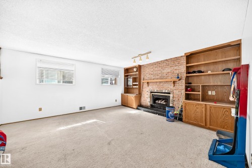 8011 188 Street, Edmonton, AB 