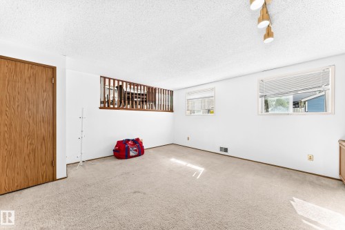 8011 188 Street, Edmonton, AB 