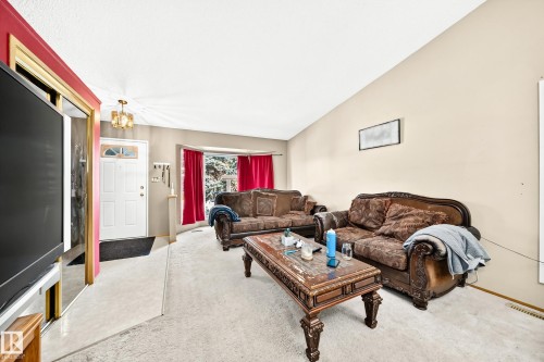 8011 188 Street, Edmonton, AB 