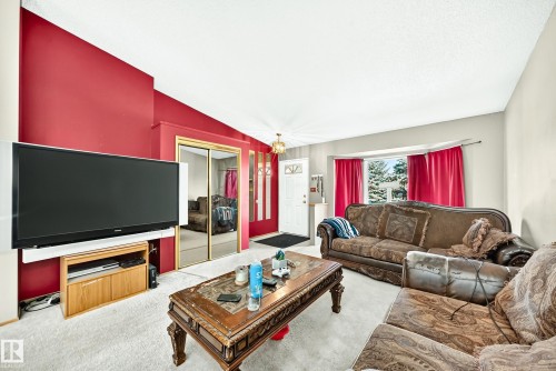 8011 188 Street, Edmonton, AB 