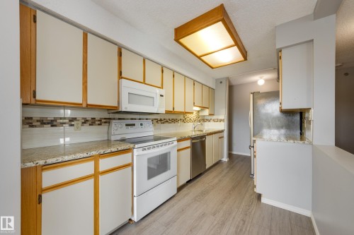 203 4812 51 Avenue, Stony Plain, AB 