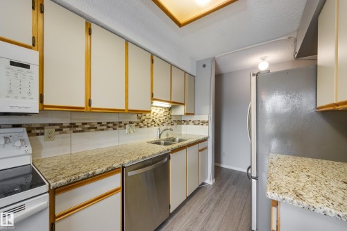 203 4812 51 Avenue, Stony Plain, AB 