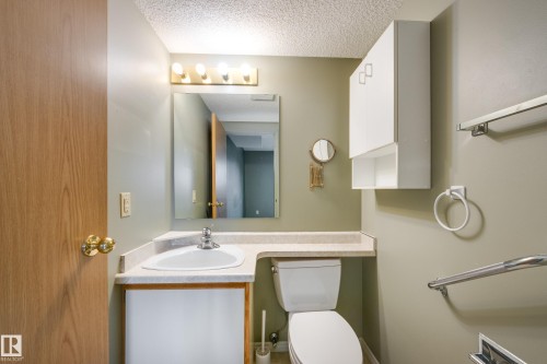 203 4812 51 Avenue, Stony Plain, AB 