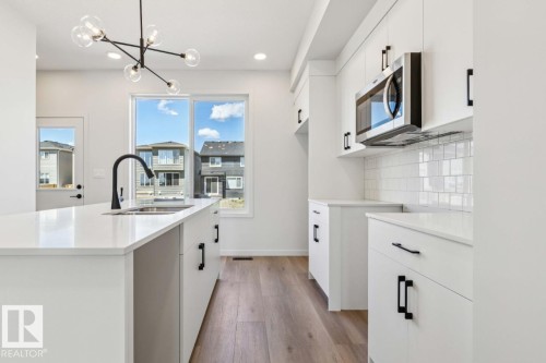 7118 50A Avenue, Beaumont, AB 