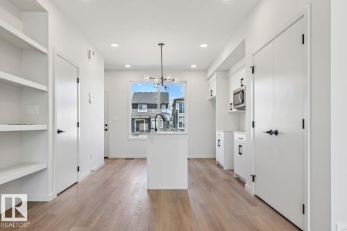 7118 50A Avenue, Beaumont, AB 