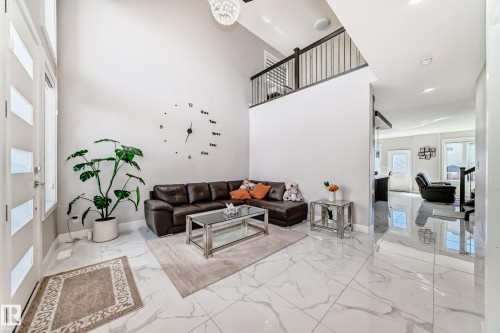 Living room - 1238 26A Street, Edmonton, AB 