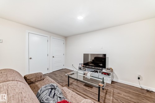 1238 26A Street, Edmonton, AB 