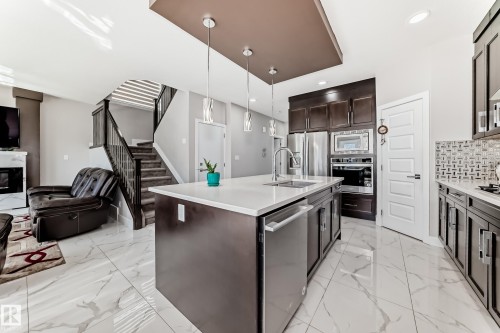 Kitchen - 1238 26A Street, Edmonton, AB 