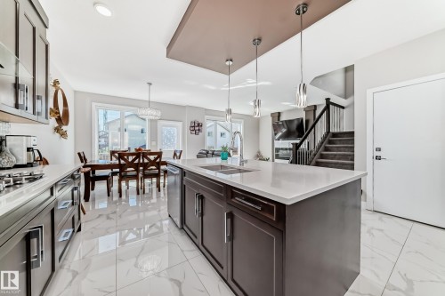 Kitchen - 1238 26A Street, Edmonton, AB 