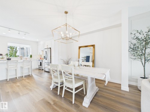 32 100 Jensen Lakes Boulevard, St. Albert, AB - Indoor Photo Showing Dining Room