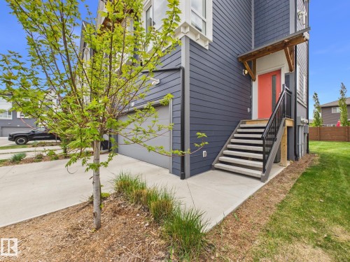 32 100 Jensen Lakes Boulevard, St. Albert, AB - Outdoor