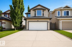 8523 7 Avenue SW  Edmonton, AB T6X 1G3