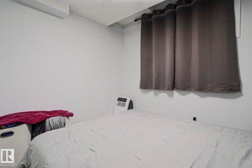 Image quality insufficient for description - 10628 81 Street Nw, Edmonton, AB 