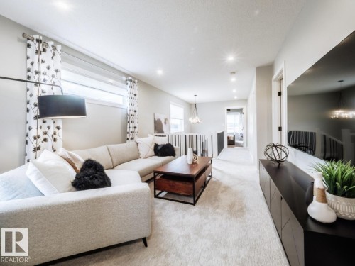 2720 6 Avenue, Edmonton, AB 