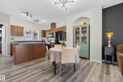 Dining area - 57 3010 33 Avenue, Edmonton, AB 
