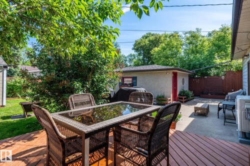 Expansive wood deck with a privacy fence - 14708 108 Av, Edmonton, AB 