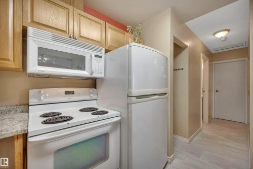 1546 69 Street, Edmonton, AB 
