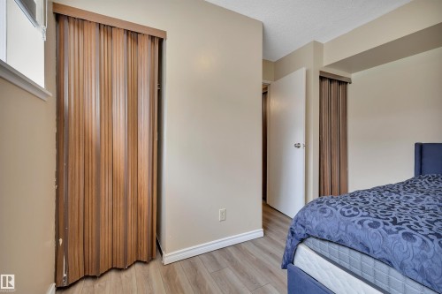 1546 69 Street, Edmonton, AB 