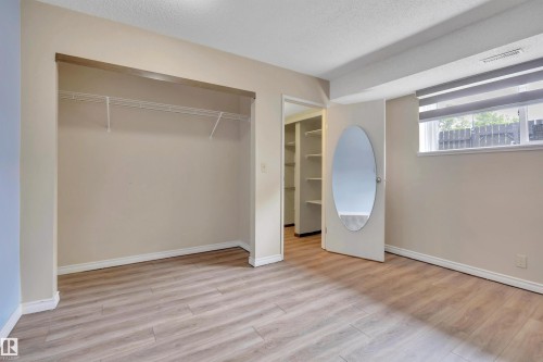 1546 69 Street, Edmonton, AB 
