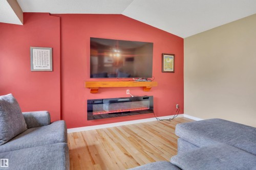 1546 69 Street, Edmonton, AB 