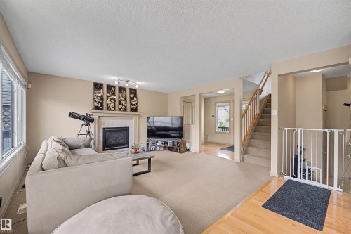 543 Geissinger Loop, Edmonton, AB 