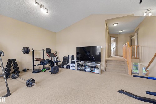 543 Geissinger Loop, Edmonton, AB 