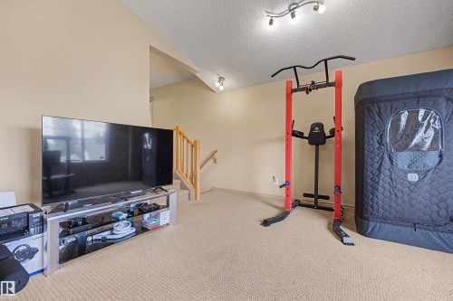 543 Geissinger Loop, Edmonton, AB 