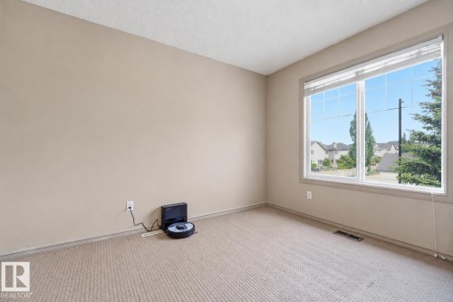 543 Geissinger Loop, Edmonton, AB 
