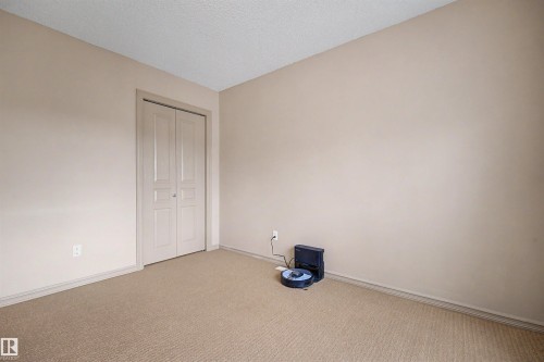 543 Geissinger Loop, Edmonton, AB 