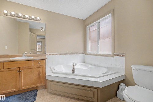 543 Geissinger Loop, Edmonton, AB 