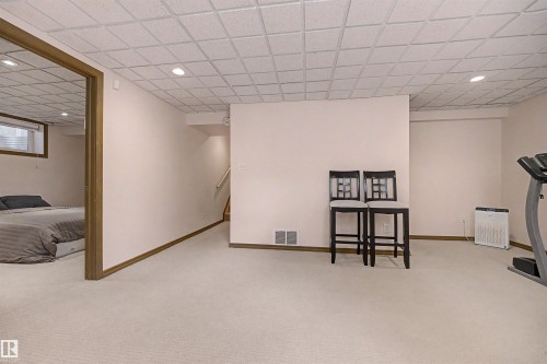 543 Geissinger Loop, Edmonton, AB 