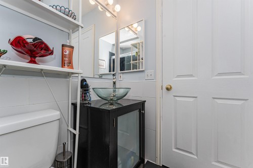9 Langley Crescent, Spruce Grove, AB - Indoor