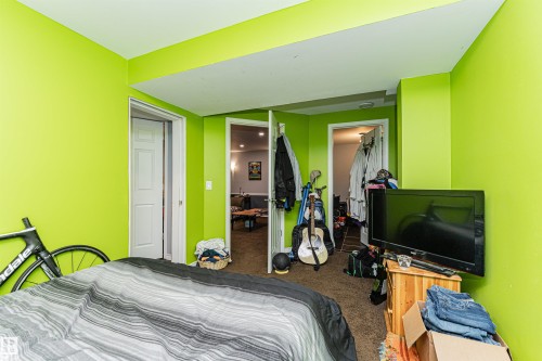 9 Langley Crescent, Spruce Grove, AB - Indoor Photo Showing Bedroom