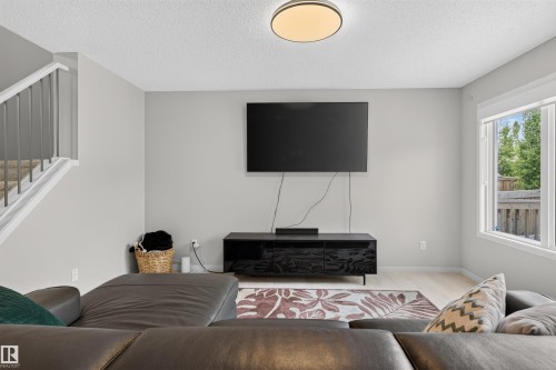 Living room - 4612 Westcliff Point(E), Edmonton, AB 