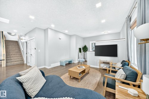 11463 64 Street, Edmonton, AB 