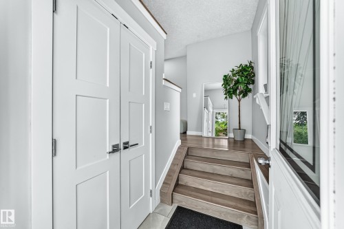11463 64 Street, Edmonton, AB 